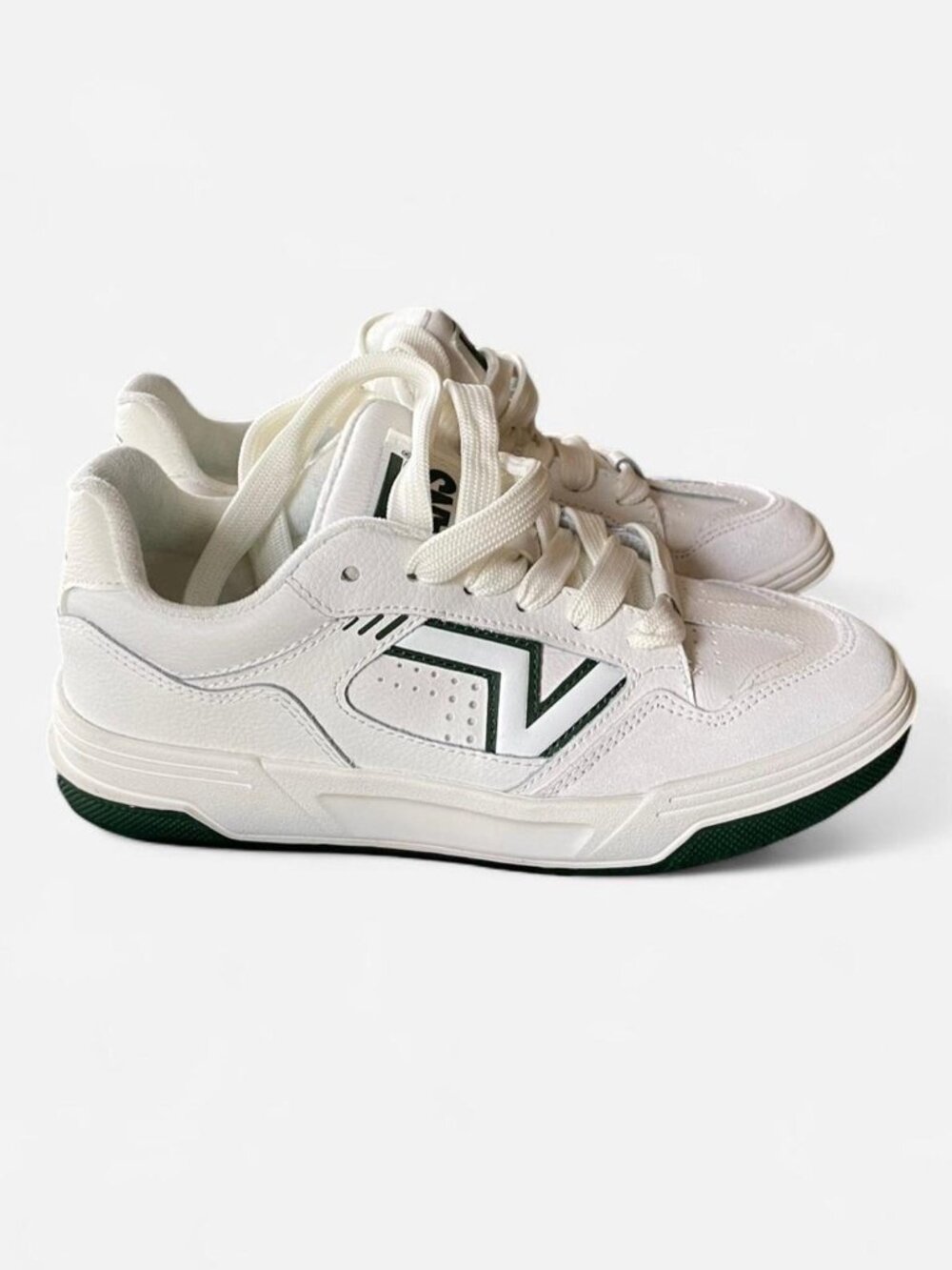Women's Vans Upland Shoes - Color Vintage Sport White/Douglas Fir Green Size 7.5